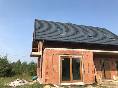 Bau-Tech Pokrycia dachowe Stolarka okienna